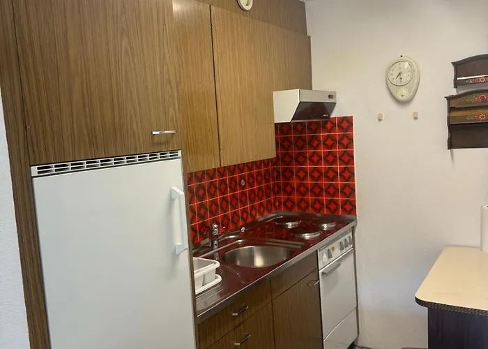 Goliath 44 & 45 Апартаменты Лойкербад